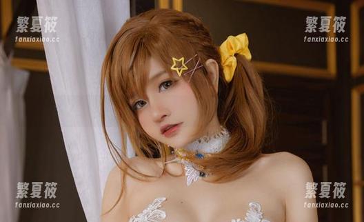 Azami的泳衣合集：谁在给转圈的水波加戏？