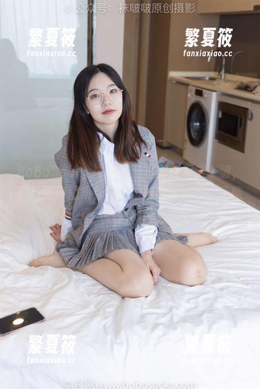 BoBoSocks袜啵啵 - 小甜豆再来一波，黑丝福利图集！脚尖透明款的诱惑，我能抵挡住吗？