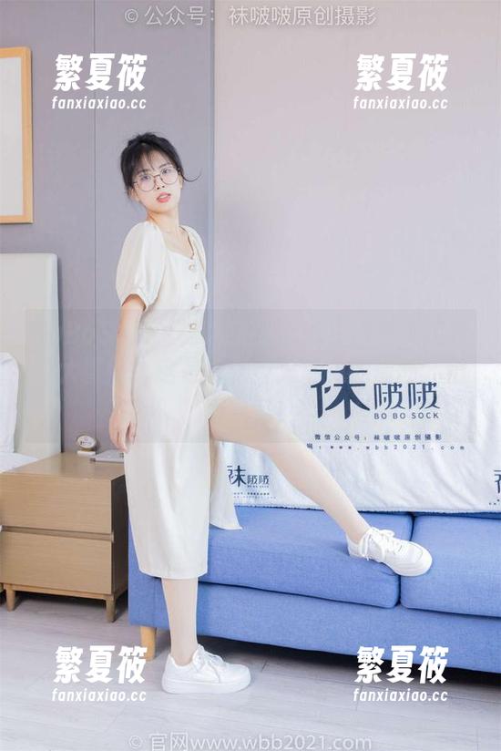 BoBoSocks袜啵啵 - 稚予与肉色大腿丝的大冒险：这是一张不太常见的原图，值得收藏！