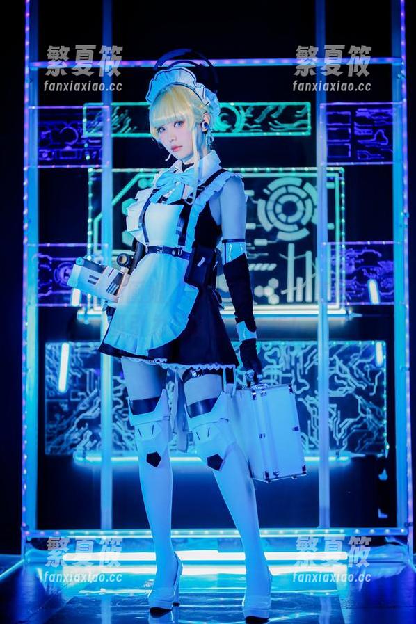 从未见过的厨娘，ElyEE子写真集精选，吸引力足以让人止步！