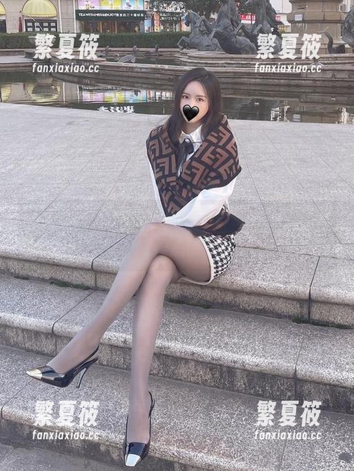July芝岚 微密圈 - July芝岚的兔女郎全套:为了这身,我差点被萌晕!