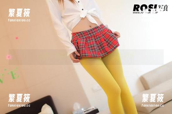 当两个身体相遇——ROSI的双人写真集
