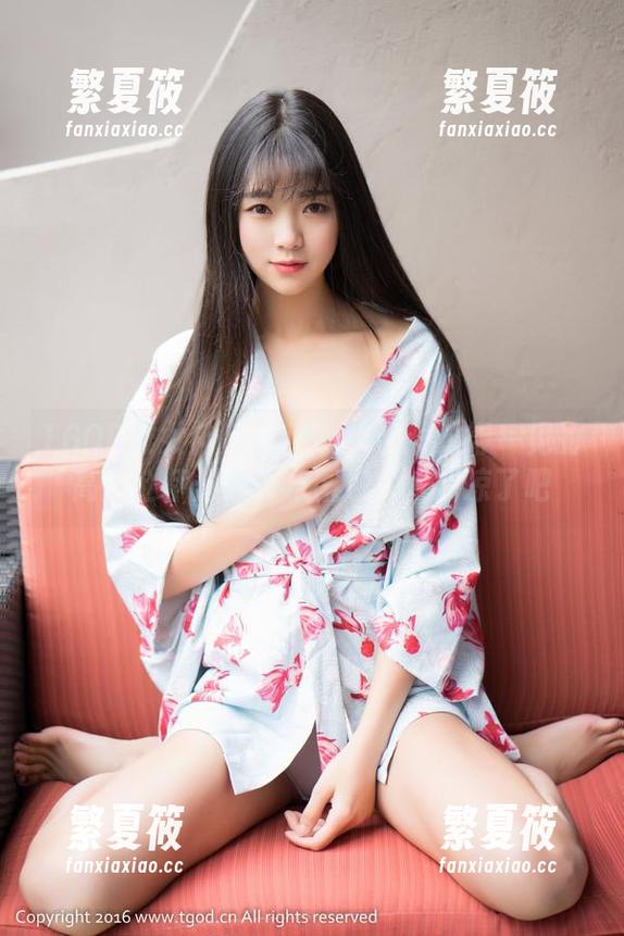 TGOD推女神-赵伊彤 TGOD推女神 - 变身小水滴:难得一见的高清赵伊彤死库水图包,太清凉了吧
