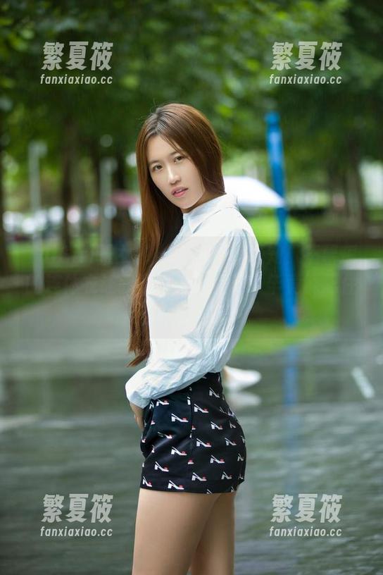 TuiGirl推女郎 - 壁纸更新通知！王馨瑶的连体衣让我学习效率提升，毕竟能忍住目光不掉队！