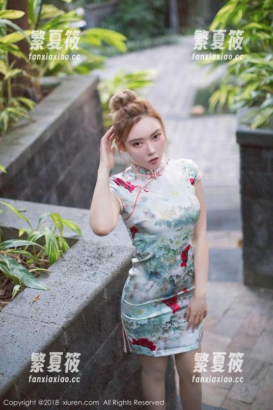 Xiuren秀人网-叶梦轩 Xiuren秀人网 - 谁还记得叶梦轩的校园合集?款款而来,穿越青春。