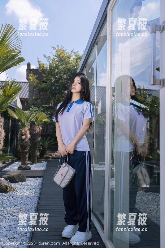 Xiuren秀人网-是小逗逗 Xiuren秀人网 - 是小逗逗的女神写真,分享后肯定会引发朋友圈的讨论!