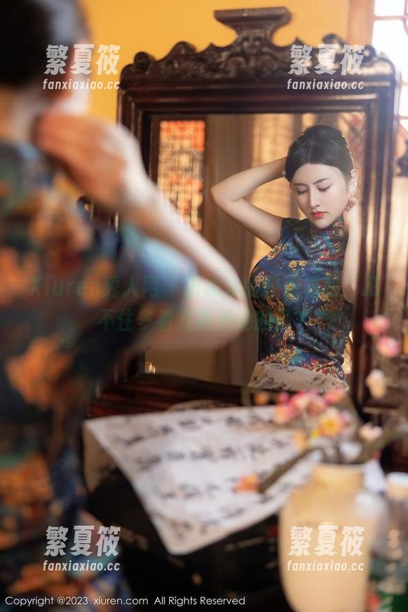 Xiuren秀人网 - 田冰冰的校服福利，忍不住多看几眼是她的错？