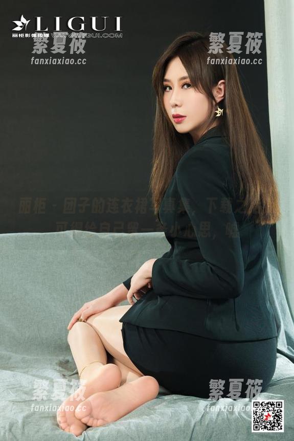 丽柜 - 团子的连衣裙写真集，下载之后我可得给自己留一条小心思，嘘