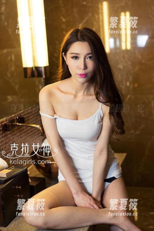 克拉女神 - 图集里晒单，汤怡的旅拍，定制的色彩在旅行中随意涌动。