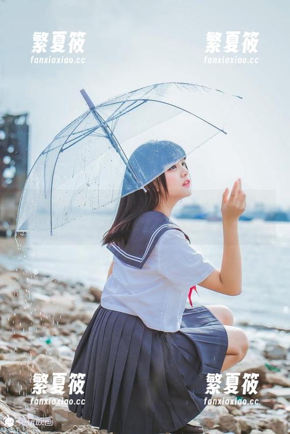 来自兔玩映画的白丝格裙为主的写真集精选，谁能想象这么有趣呢？