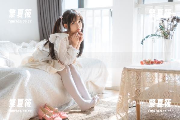 樱花女友写真：六味帝皇酱带你看图库闹剧