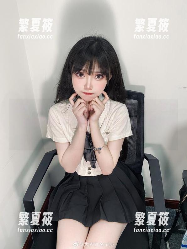 和服、大肉丸Amiee私房合集：穿上这身，我敢打赌你会被问“这是你家新装修吗？”