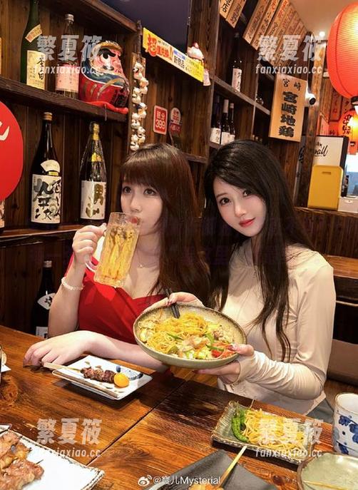 宝儿mysterial的新作御姐，简直不赖！每一张美图都在说“看这里，我最美”。