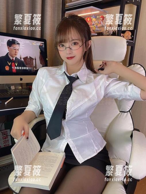 张思允nice 微密圈 - 与其说是张思允nice的和服作品,不如说是无圣光下的个性释放。