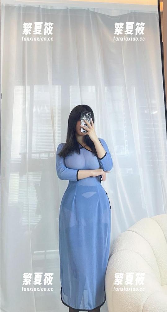 微密圈 - 是可馨吖的写真集更新了，血管的紧绷感好奇妙啊。