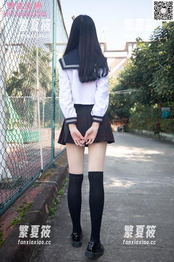 梦丝女神 - 看！张灵儿的修女美图，真是让人啧啧称奇啊！