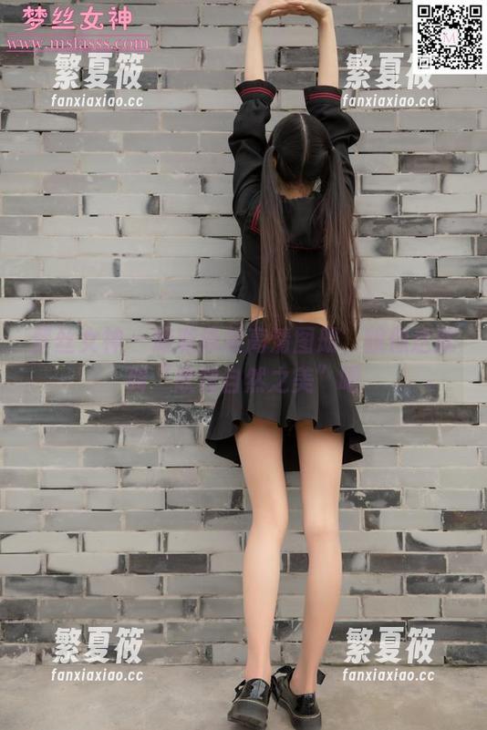 梦丝女神 - 璇璇泳装高清图册，貌似这就叫“欣赏自然之美”吧