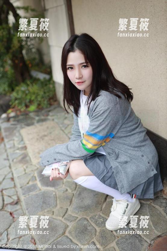 模范学院 - 灰丝与露露Andrea，定制你我心中的商业合作。