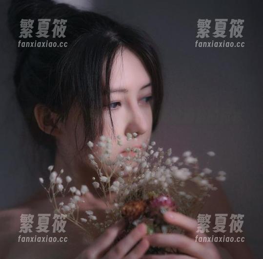 樱晚gigi 樱晚gigi的原图,晶莹得就像清晨的露水,太清新了吧!