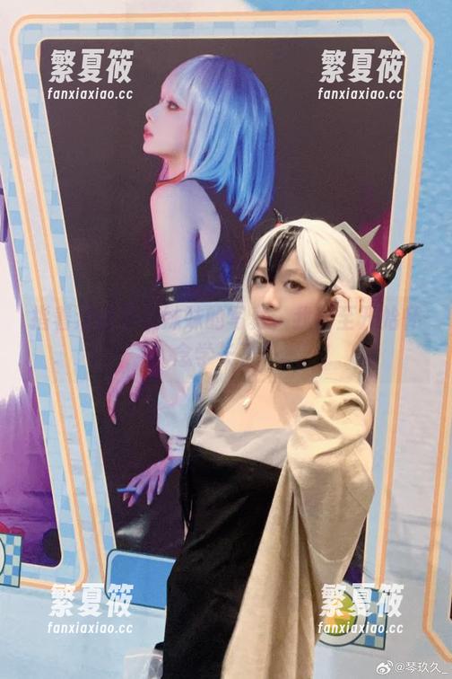 清青琴玖 指着清青琴玖妹妹的写真,我甚至开始怀念学长了…