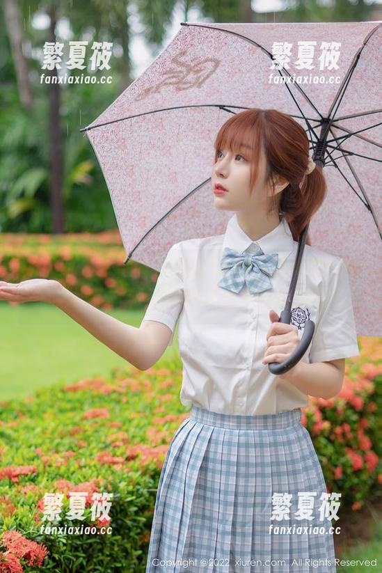 秀人网 - 换上牛仔裤的Lucky沈欢欣：美图太好了，恨不得把它当壁纸贴满墙！