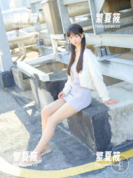 稚乖画册 - 偷偷告诉你，夜夜的80d白丝美照，带你感受不一样的日常