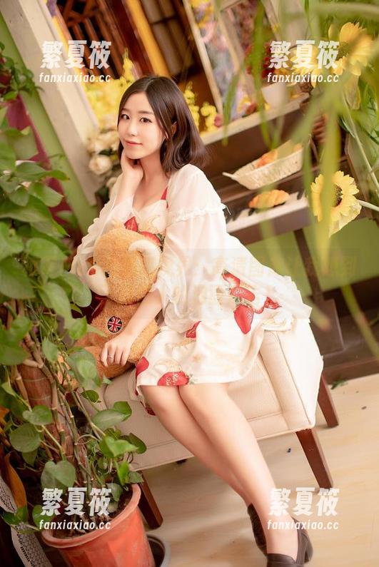 穆零Mu0的油亮视界：高清图库让我想到了那馋人的泡面广告！