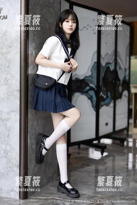语画界 - 这福利真的没话说！沐若昕的水手服原图靠谱吗？我说我划得很稳喔！