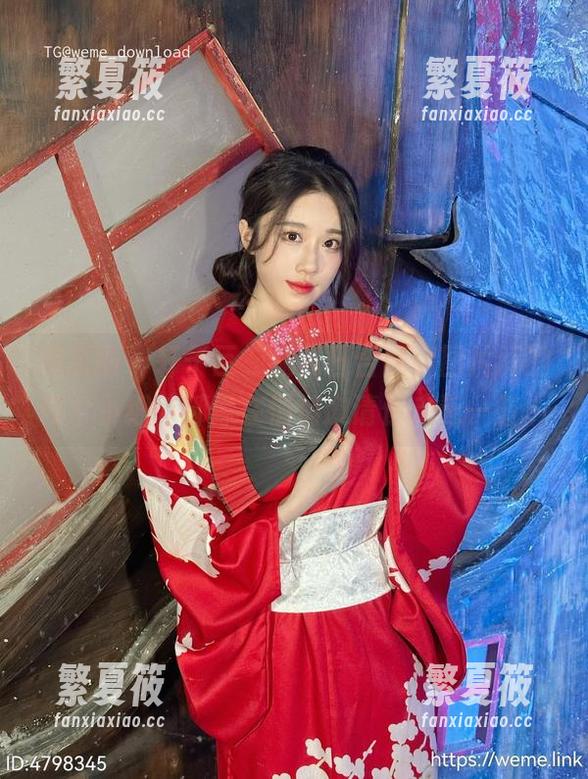 微密圈 - 轩子巨二兔夏日合集，图片间的每个小细节都像在悄悄邀请你走近一些。