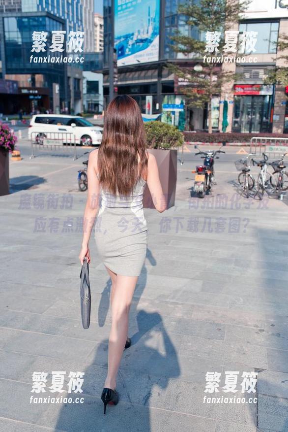 魔镜街拍 - 旗袍与艾小青，街拍的化学反应有点激烈，今天，你下载几套图？